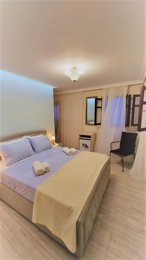 Theasis Athens Bed & Breakfast Dış mekan fotoğraf