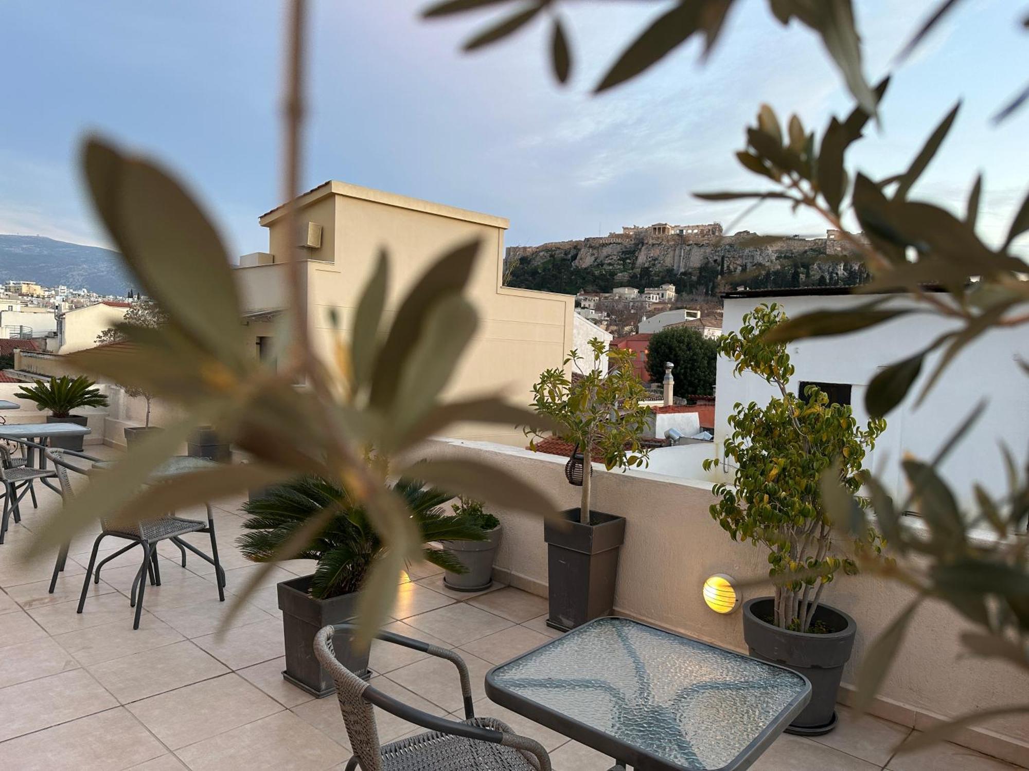 Theasis Athens Bed & Breakfast Dış mekan fotoğraf