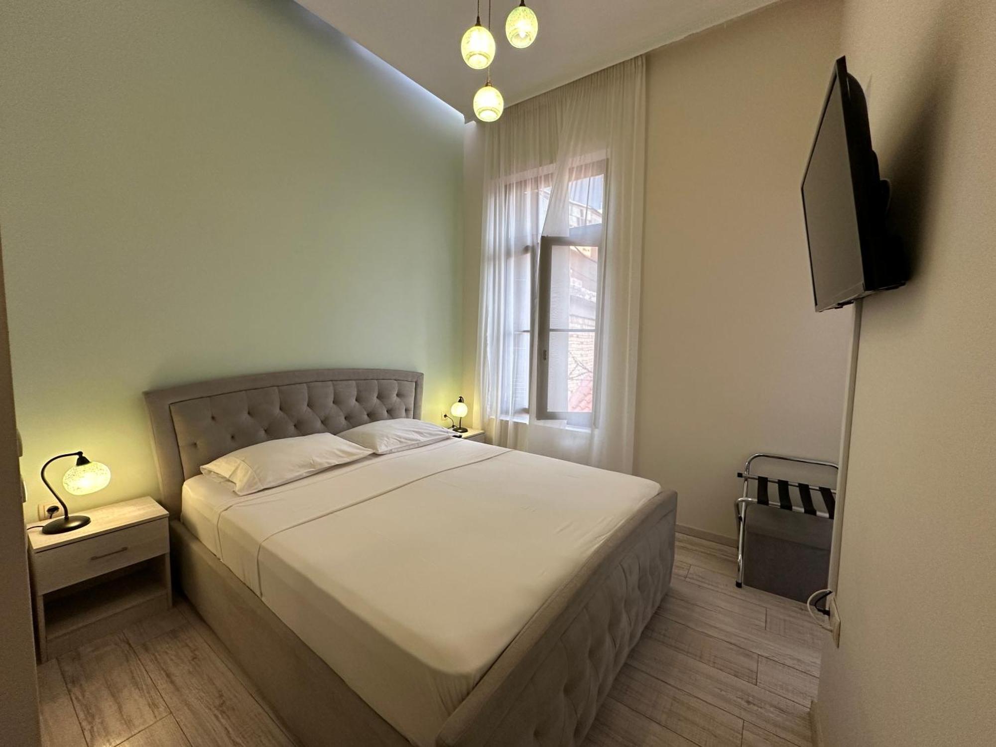 Theasis Athens Bed & Breakfast Dış mekan fotoğraf